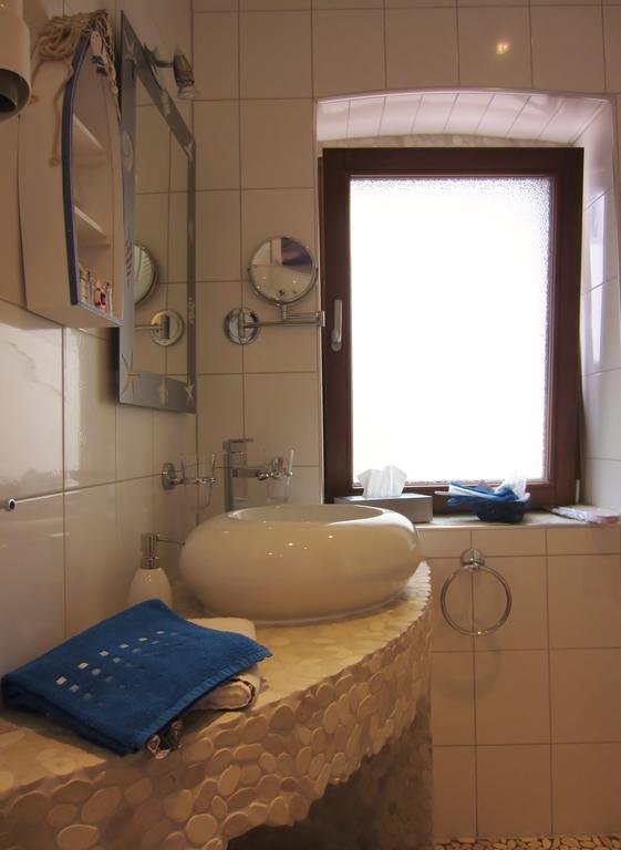Cleo'S Hotel Кальштадт Номер фото